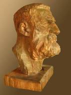 скульптура портрет из дерева 
