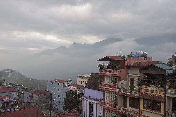 Сапа горы Вьетнам облака путешествия